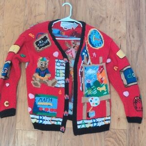 Eagle's eye teacher Sweater M